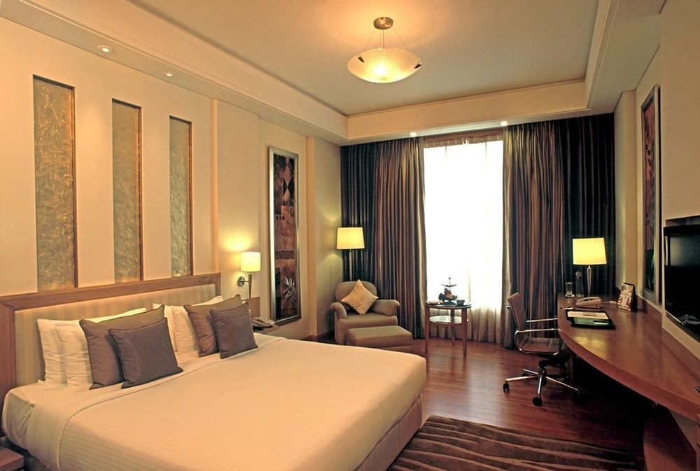 Radisson होटल 5*